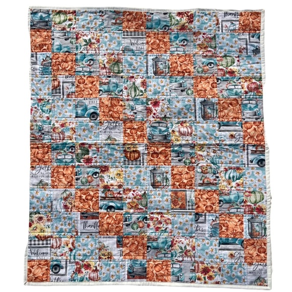 Handmade Quilt 36” x 42” Autumn Pumpkin Thanksgiving - Picture 6 of 7